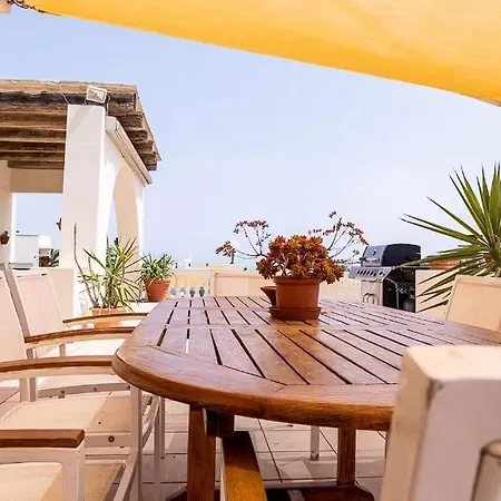 Villa! Situated In Area Of Mellieha! Βίλα *
