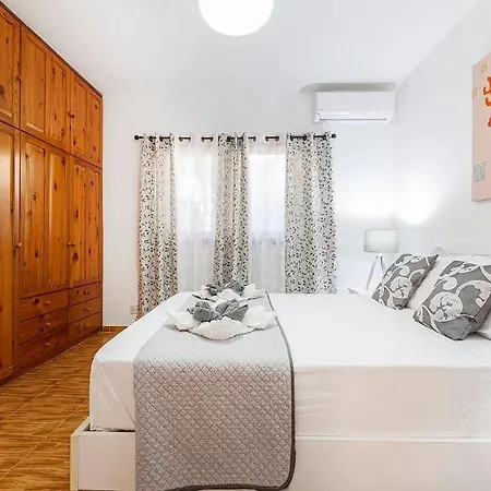 Villa! Situated In Area Of Mellieha! Βίλα *
